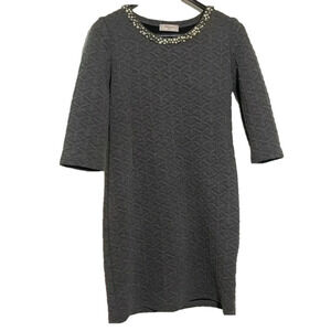 FABULOUS grey 3/4 sleeves midi dress with neckline accent of pearl  and beads. M